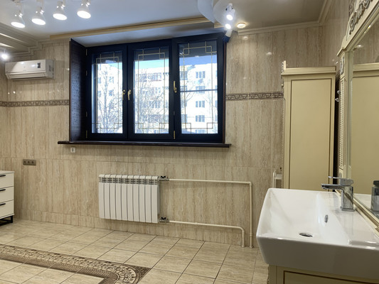 Сдам салон красоты 90,4 м2, Донецкая ул, 20к1, Москва г