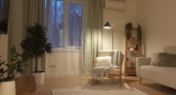 Продам двухкомнатную (2-комн.) квартиру, 1, Коммунарка п