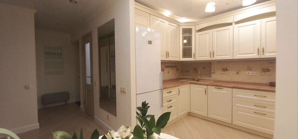 Продам двухкомнатную (2-комн.) квартиру, 1, Коммунарка п