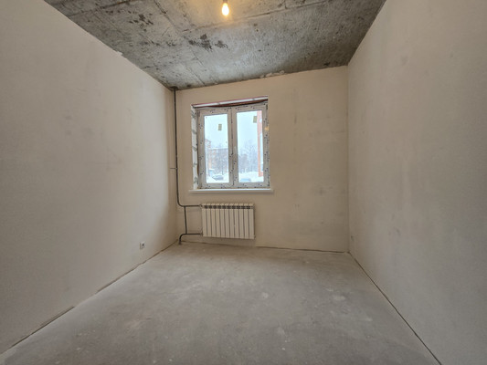 Продам трехкомнатную (3-комн.) квартиру, Горького ул, 10, Малино рп