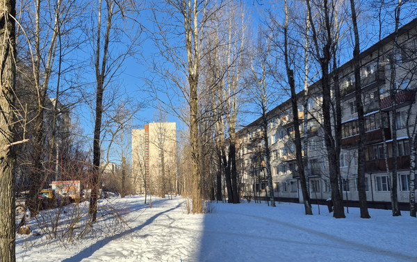 Продам двухкомнатную (2-комн.) квартиру, Славы пр-кт, 40к3, Санкт-Петербург г