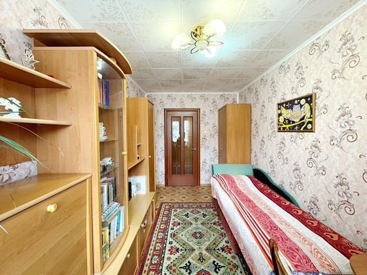 Продам трехкомнатную (3-комн.) квартиру, Кижеватова ул, 29а, Пенза г