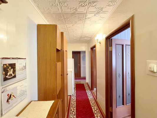 Продам трехкомнатную (3-комн.) квартиру, Кижеватова ул, 29а, Пенза г