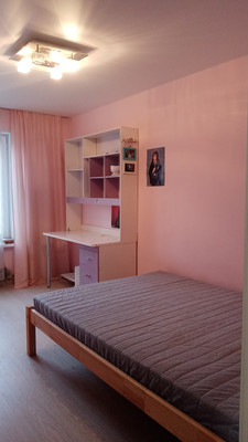 Продам трехкомнатную (3-комн.) квартиру, 3-я Гражданская ул, 4, Москва г