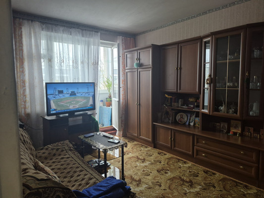 Продам однокомнатную (1-комн.) квартиру, Авиатриссы Зверевой ул, 3к2, Гатчина г