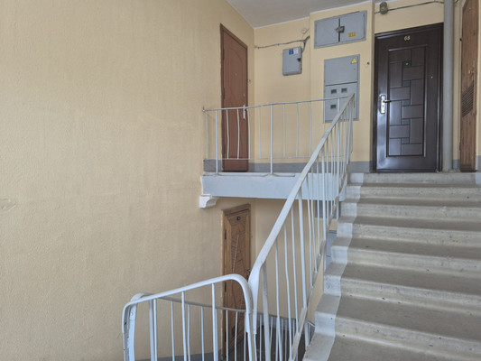 Продам однокомнатную (1-комн.) квартиру, Авиатриссы Зверевой ул, 3к2, Гатчина г