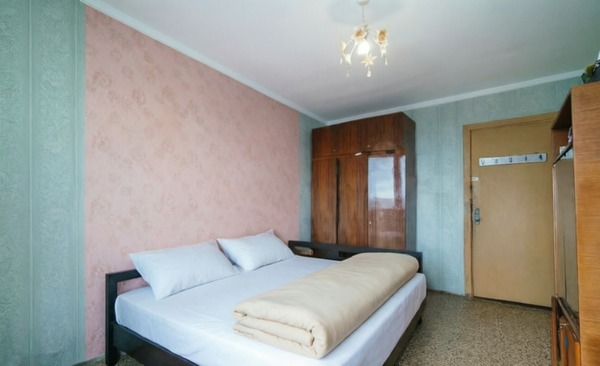 Продам трехкомнатную (3-комн.) квартиру, Батальная ул, 77, Калининград г