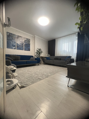 Продам двухкомнатную (2-комн.) квартиру, Северный (Купелинка мкр) кв-л, 20, Сапроново д