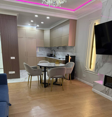 Продам трехкомнатную (3-комн.) квартиру, Алексея Козина ул, 2, Казань г