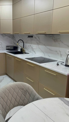 Продам трехкомнатную (3-комн.) квартиру, Алексея Козина ул, 2, Казань г