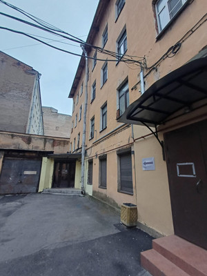 Продам многокомнатную квартиру, Лиговский пр-кт, 483, Санкт-Петербург г