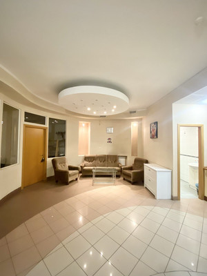 Продам многокомнатную квартиру, Лиговский пр-кт, 483, Санкт-Петербург г