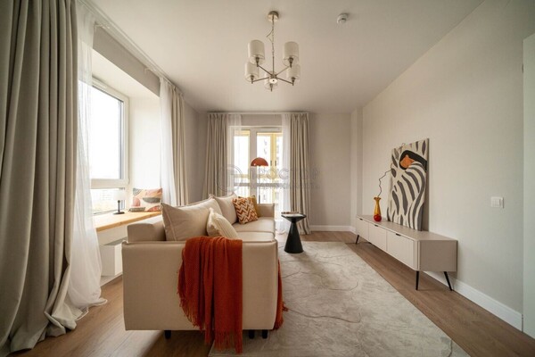 Продам двухкомнатную (2-комн.) квартиру, Алтуфьевское ш, 53к2, Москва г