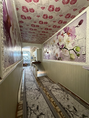 Продам трехкомнатную (3-комн.) квартиру, Парижской Коммуны ул, 13, Джанкой г