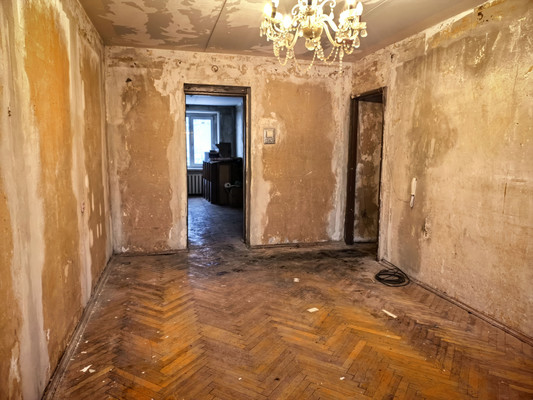 Продам трехкомнатную (3-комн.) квартиру, Дачный пр-кт, 38к1, Санкт-Петербург г