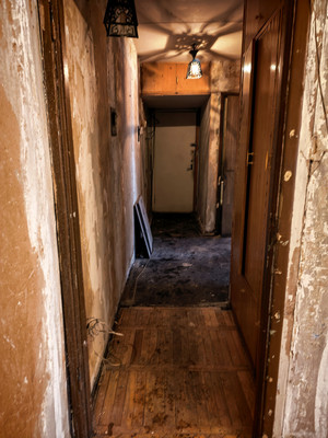 Продам трехкомнатную (3-комн.) квартиру, Дачный пр-кт, 38к1, Санкт-Петербург г