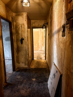 Продам трехкомнатную (3-комн.) квартиру, Дачный пр-кт, 38к1, Санкт-Петербург г