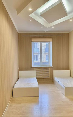 Продам многокомнатную квартиру, Киевская ул, 128, Калининград г