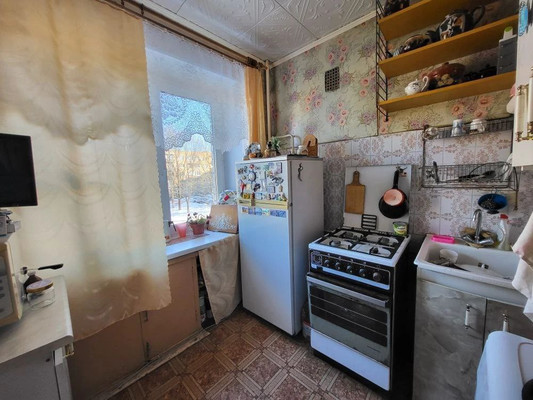 Продам двухкомнатную (2-комн.) квартиру, Коли Подрядчикова ул, 14, Гатчина г