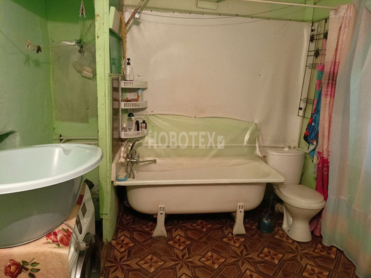 Продам дом, Свердлова ул, 10, Апшеронск г, 0 км от города