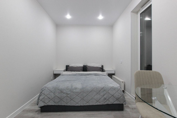 Продам однокомнатную (1-комн.) квартиру, Типанова ул, 22, Санкт-Петербург г