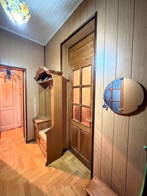 Продам трехкомнатную (3-комн.) квартиру, Чернышевского ул, 169, Нальчик г