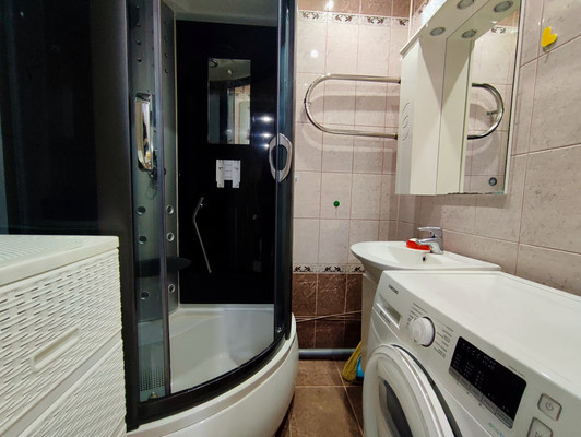 Продам однокомнатную (1-комн.) квартиру, Ленина ул, 30, Костомукша г