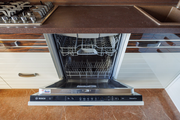 Продам двухкомнатную (2-комн.) квартиру, Ромашина ул, 58к2, Белые Берега рп