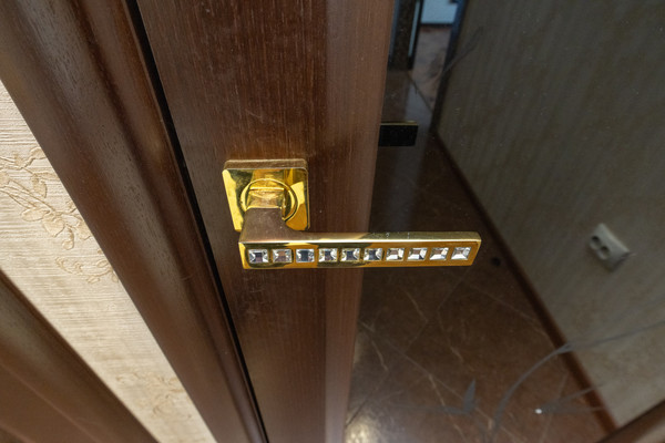 Продам двухкомнатную (2-комн.) квартиру, Ромашина ул, 58к2, Белые Берега рп