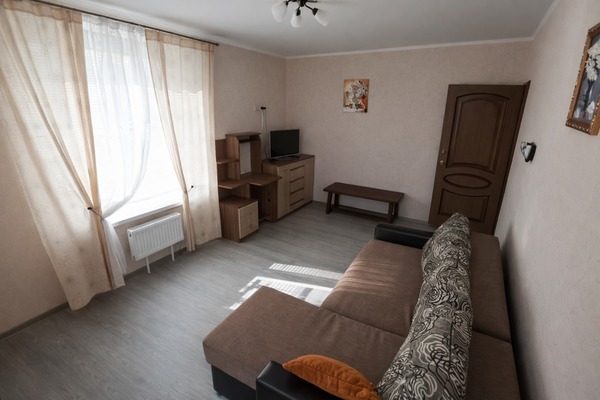 Продам двухкомнатную (2-комн.) квартиру, Рижская ул, 1а, Наро-Фоминск г