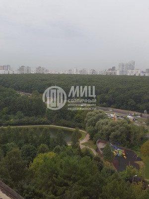 Продам трехкомнатную (3-комн.) квартиру, Обручева ул, 4к1, Москва г