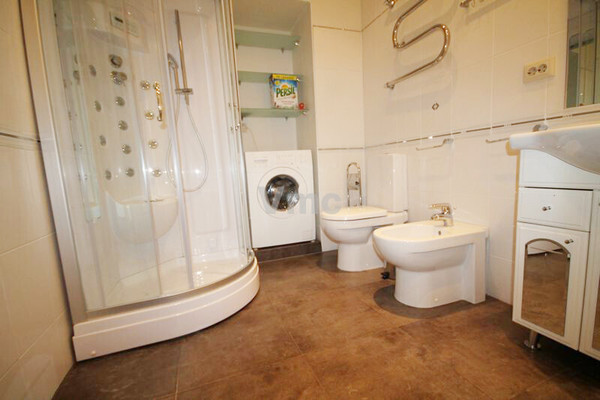 Продам многокомнатную квартиру, Ломоносовский пр-кт, 41к1, Москва г