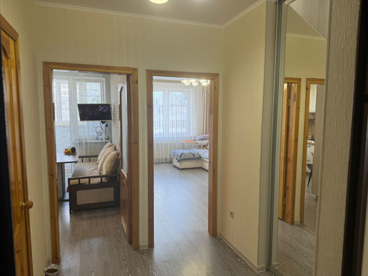 Продам однокомнатную (1-комн.) квартиру, Владимирская ул, 150, Анапа г