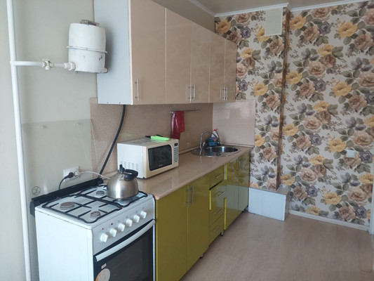 Продам двухкомнатную (2-комн.) квартиру, Ленина ул, 169, Анапа г