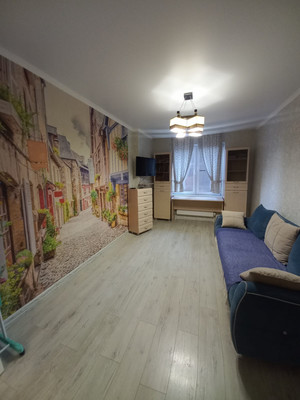 Продам двухкомнатную (2-комн.) квартиру, Лермонтова ул, 118, Анапа г