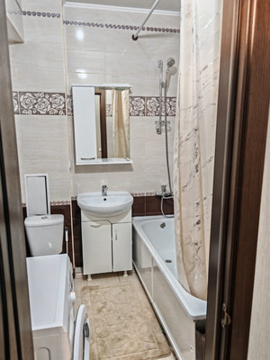 Продам однокомнатную (1-комн.) квартиру, Толстого ул, 111а, Анапа г