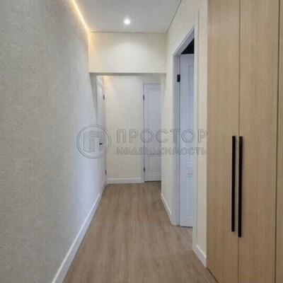 Продам двухкомнатную (2-комн.) квартиру, Болотниковская ул, 1к3, Москва г