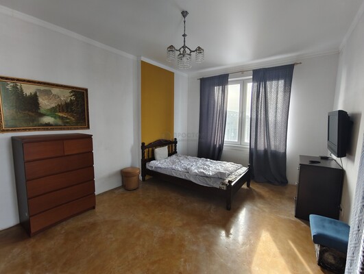 Продам трехкомнатную (3-комн.) квартиру, Варшавское ш, 168, Москва г