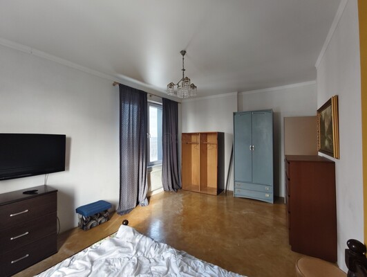 Продам трехкомнатную (3-комн.) квартиру, Варшавское ш, 168, Москва г