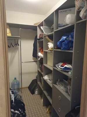 Продам однокомнатную (1-комн.) квартиру, Большая Очаковская ул, 44к1, Москва г