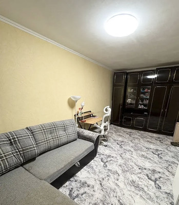 Продам однокомнатную (1-комн.) квартиру, Поклонная ул, 12, Москва г