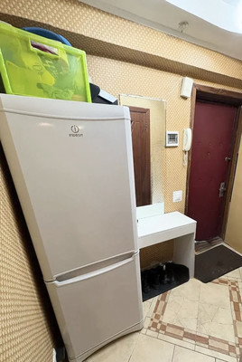 Продам однокомнатную (1-комн.) квартиру, Поклонная ул, 12, Москва г