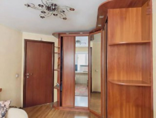 Продам двухкомнатную (2-комн.) квартиру, Войтовича ул, 4, Реутов г