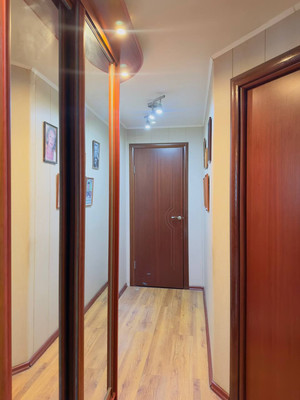 Продам двухкомнатную (2-комн.) квартиру, Войтовича ул, 4, Реутов г