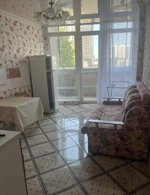 Продам однокомнатную (1-комн.) квартиру, Лермонтова ул, 118, Анапа г