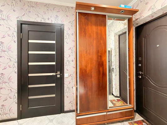 Продам однокомнатную (1-комн.) квартиру, Лермонтова ул, 16, Симферополь г