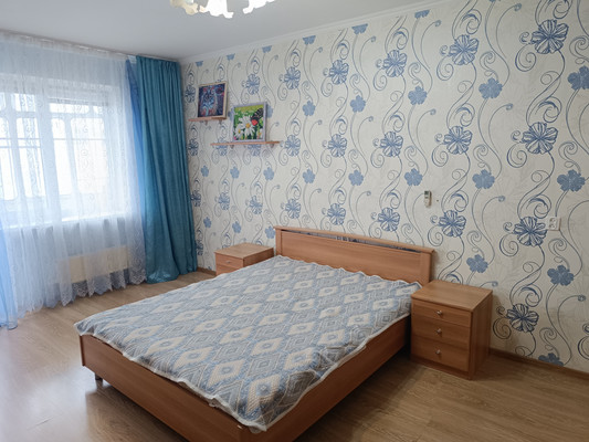 Продам двухкомнатную (2-комн.) квартиру, Южная ул, 6, Новороссийск г