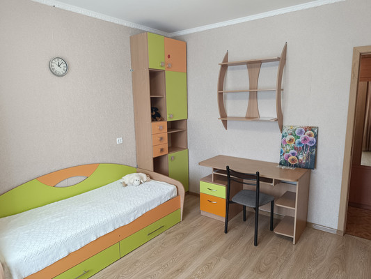 Продам двухкомнатную (2-комн.) квартиру, Южная ул, 6, Новороссийск г