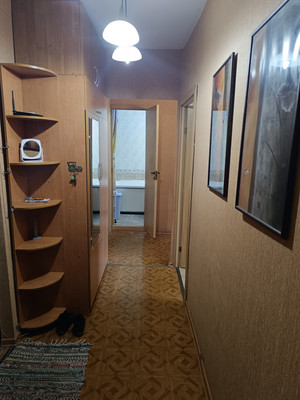 Продам двухкомнатную (2-комн.) квартиру, Южная ул, 6, Новороссийск г