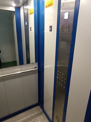 Продам двухкомнатную (2-комн.) квартиру, Южная ул, 6, Новороссийск г